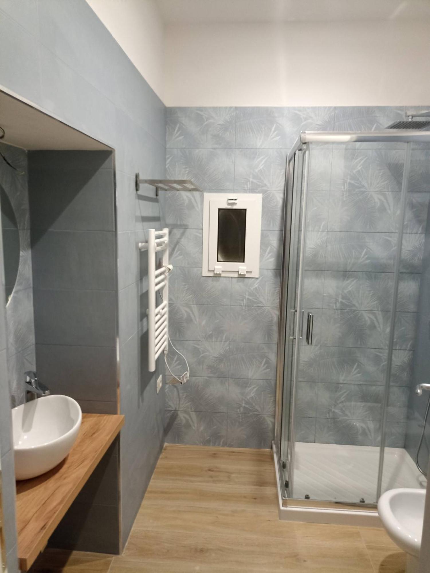 Bed and Breakfast Monteoliveto 5 Neapol Zewnętrze zdjęcie