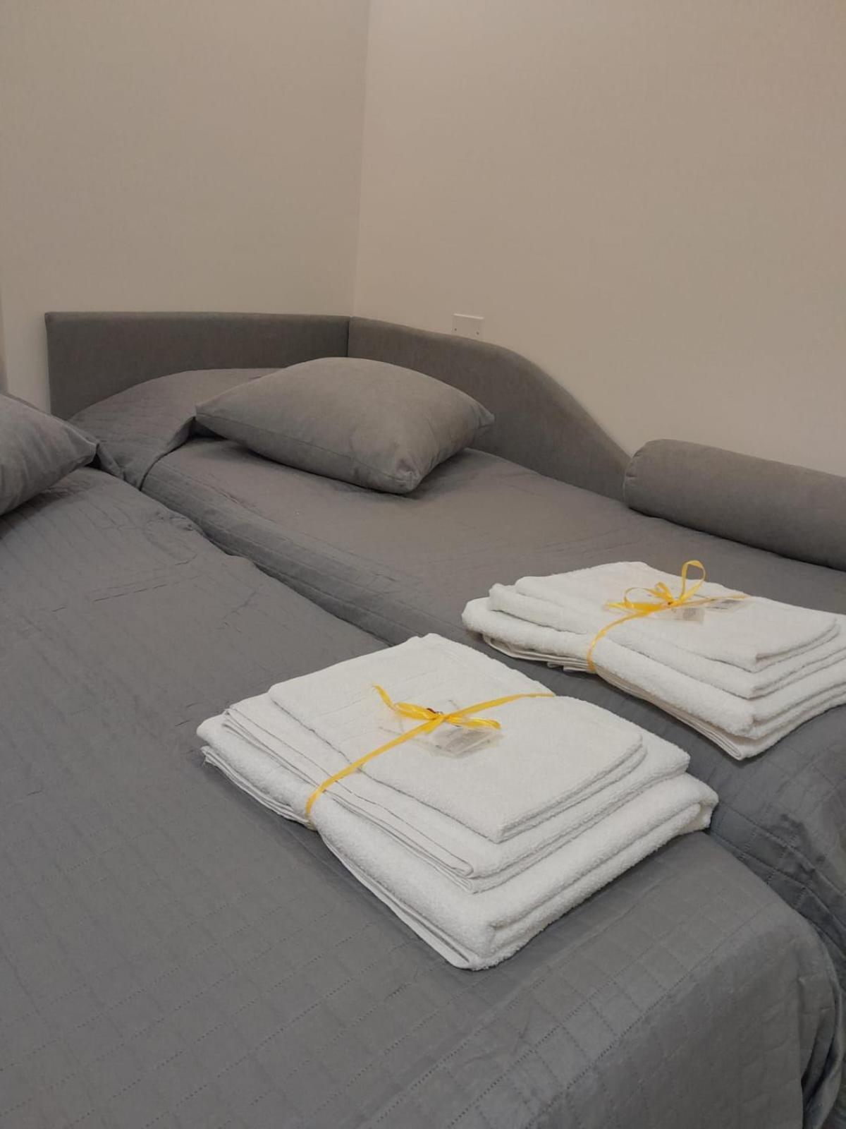 Bed and Breakfast Monteoliveto 5 Neapol Zewnętrze zdjęcie